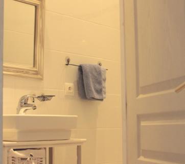 Single Room Private Bathroom,1032331805:JPEG