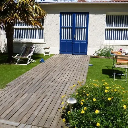 Chalet Lakme-3